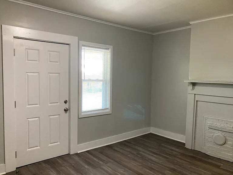 323 D St — Photo 30