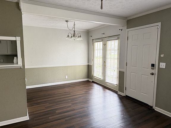 5th image of 810 Bellevue Rd APT 175