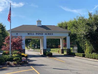 227 Miro Pl, Port washington, NY, 11050