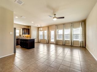 2917 Glenoaks Dr, Royse City, TX 75189