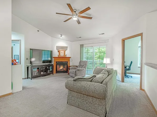 5354 Congress Ave APT 3, Madison, WI 53718