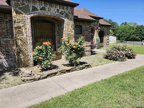 2nd image of 273 County Road 4924