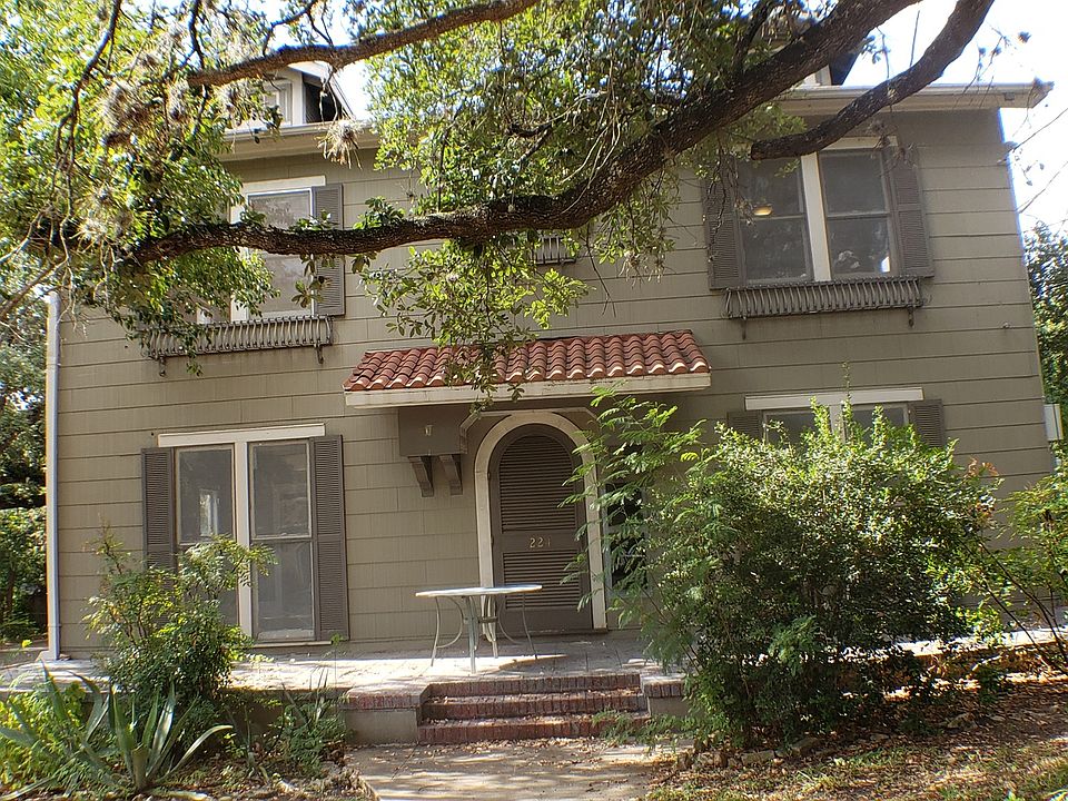 1st image of 224 E MULBERRY AVE