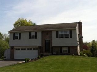 556 Church St, Mount Joy, PA 17552