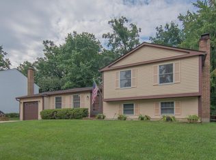 104 Caragana Ct, Sterling, VA 20164