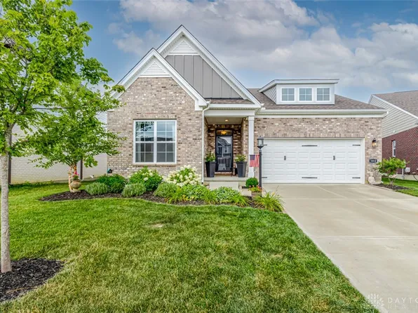 1512 Dell Glen Rd, Dayton, OH 45458