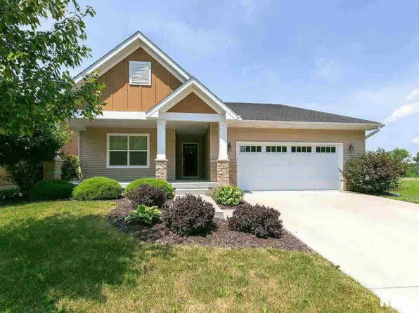 3414 Meadow Cir E, Milan, IL 61264