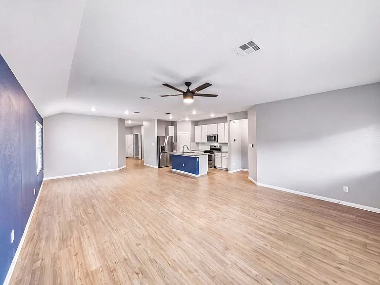 6827 Pail Pl — Photo 8