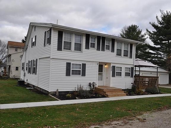3rd image of 2448 Main St