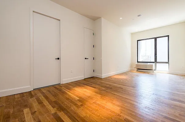 Rented by Nooklyn NYC LLC | media 162