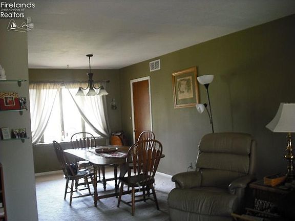 4th image of 312 Forest Hills Dr