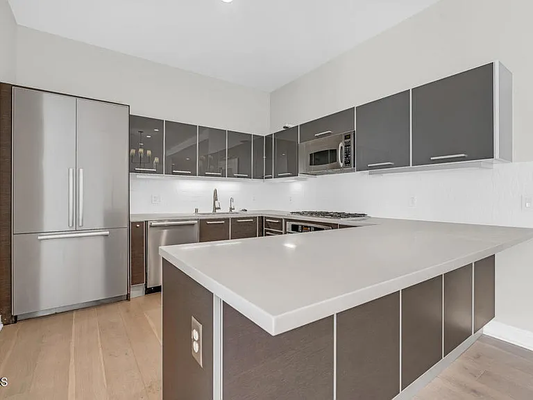 801 S Grand Ave #1710 — Photo 28