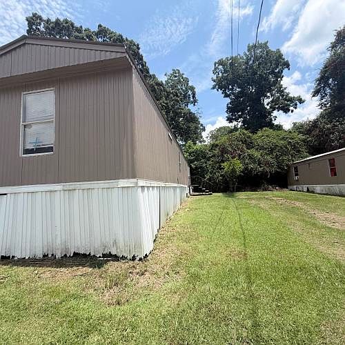 1st image of 117 English Ln