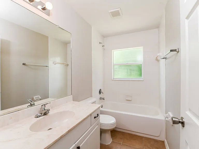 2506 66th St W — Photo 15