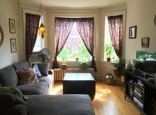 1702 N Richmond St #102, Chicago, IL 60647