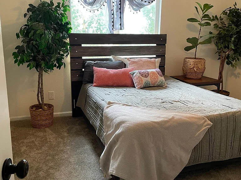 Upstairs bedroom