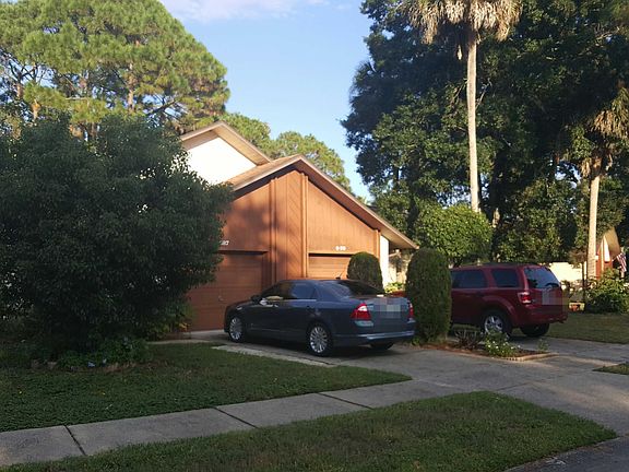 4th image of 985 Stonybrook Cir