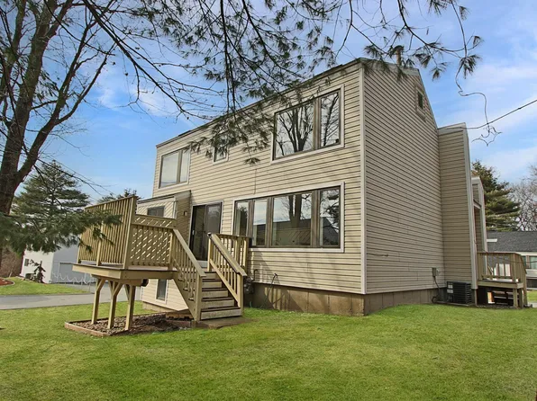 5 Overlook Drive #44, Nashua, NH 03062