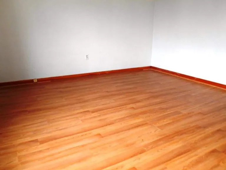 2873 Hemlock St — Photo 12