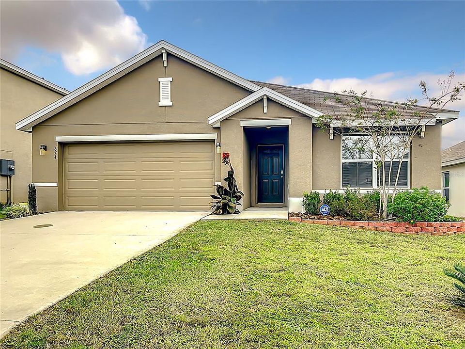 1st image of 674 SE 65th Ave