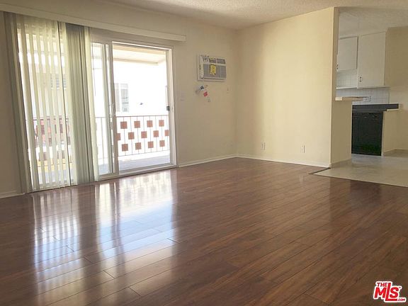 2nd image of 515 N Alfred St APT 202