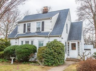 57 Oldis St, Rochelle Park, NJ 07662