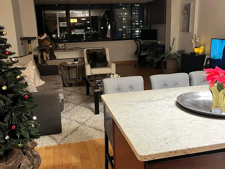 2 Hawthorne Pl — Photo 5