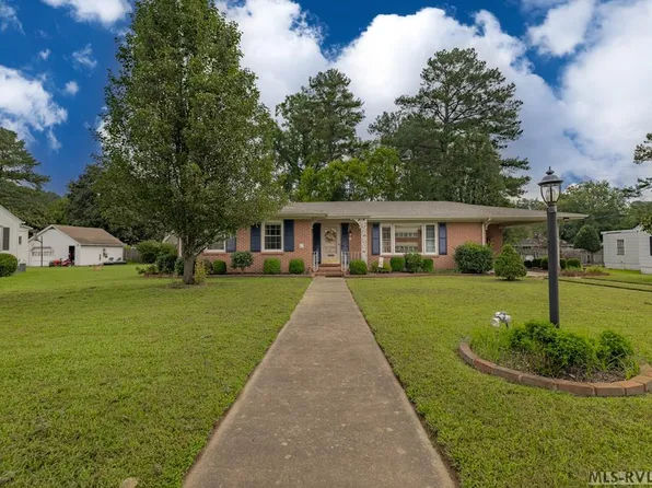 308 Harding St, Emporia, VA 23847