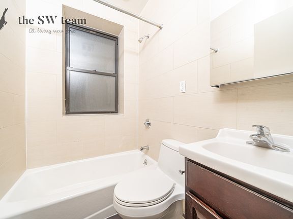 5th image of 65 W 106th St APT 4E