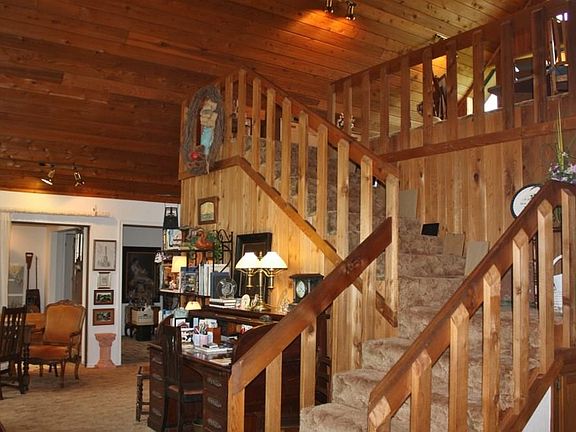 3rd image of 326 County Road 3621