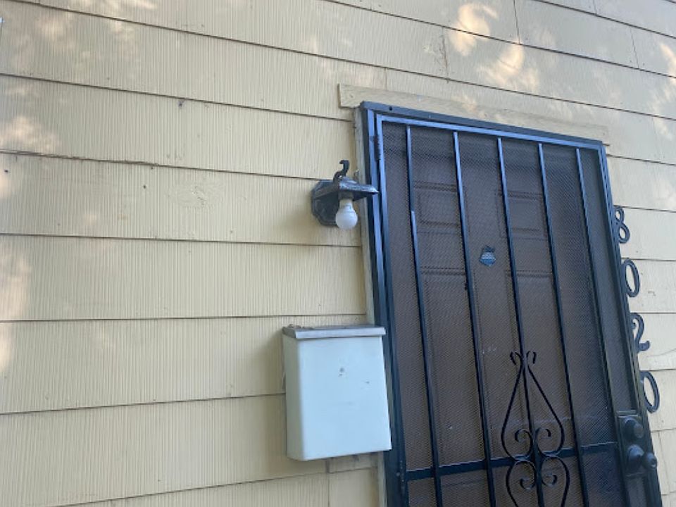 2nd image of 8020 Lydia Ave