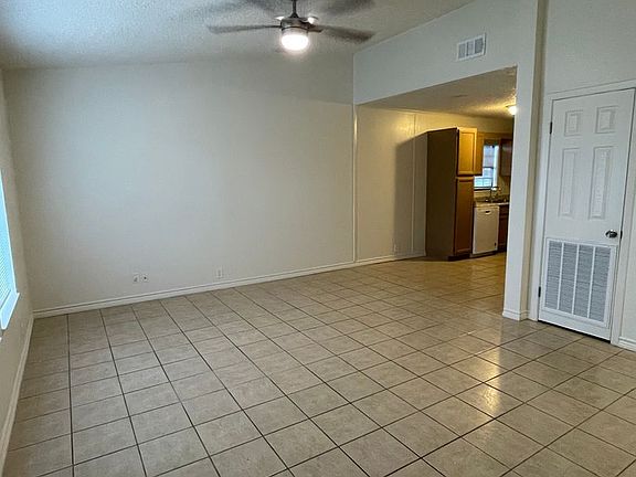 2nd image of 200 Aster St #202A