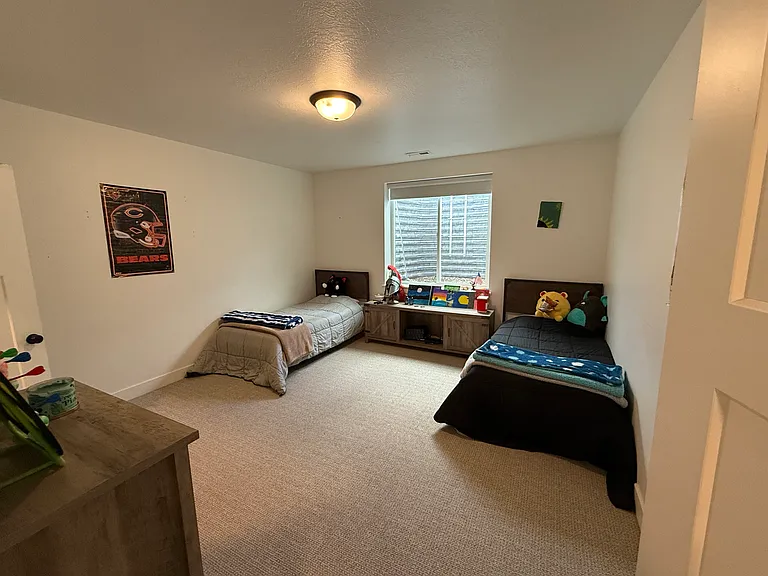 3142 W Harvard Dr — Photo 29