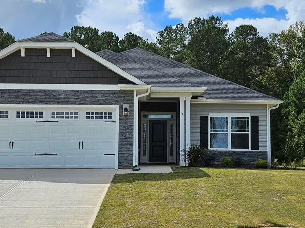 51 Sunburst Ct, Fuquay Varina, NC 27526