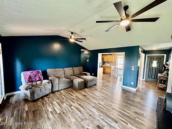 2nd image of 4666 Cissellville Rd