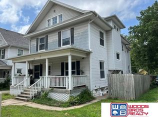 329 S 27th St, Lincoln, NE 68510