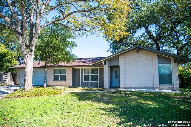 1st image of 318 Quivira Dr