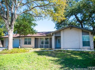 318 Quivira Dr, Universal City, TX 78148