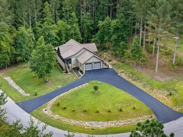 105 Loftis Mountain Rd, Blairsville, GA 30512