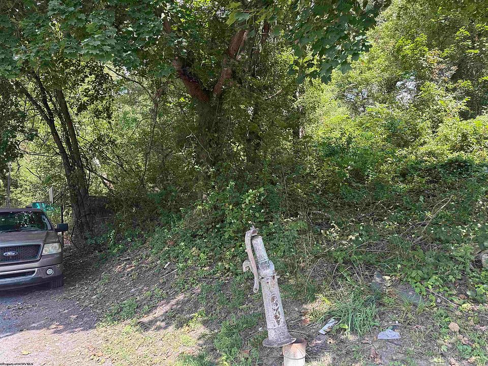 2nd image of Church St