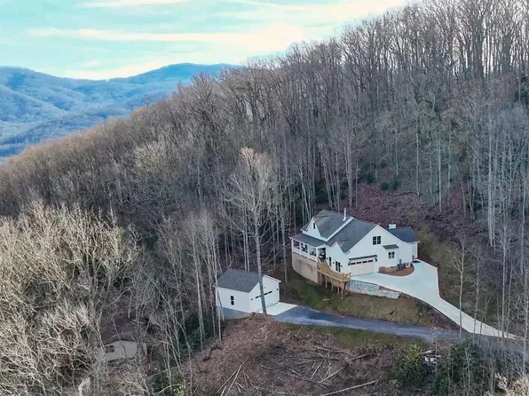 78 Hope View Rd, Swannanoa, NC 28778