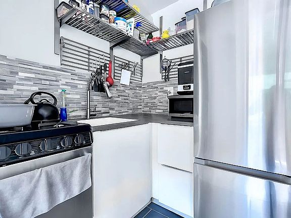 4th image of 87-70 173rd St #2F