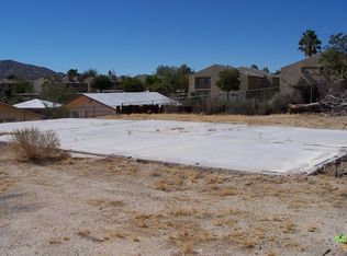 6910 Scarvan Rd, Yucca Valley, CA 92284