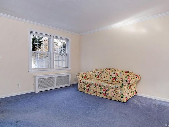 5th image of 1086 Palmer Ave