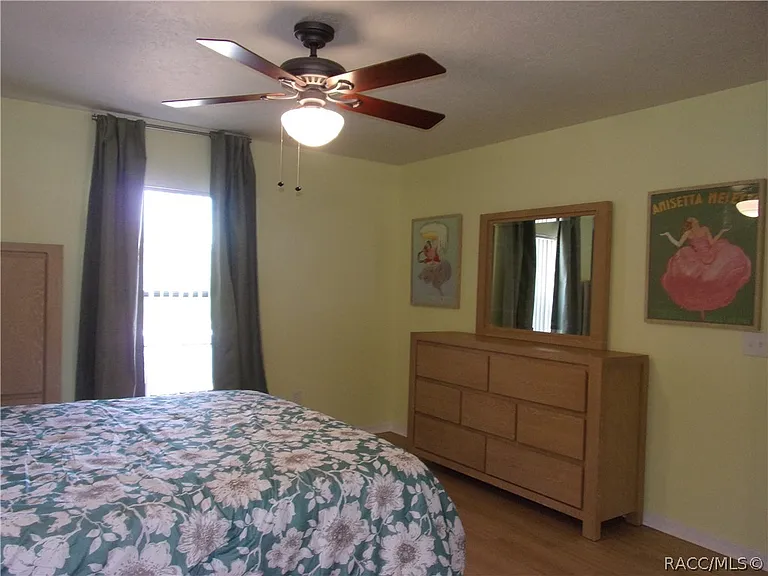 876 Pritchard Island Rd — Photo 16