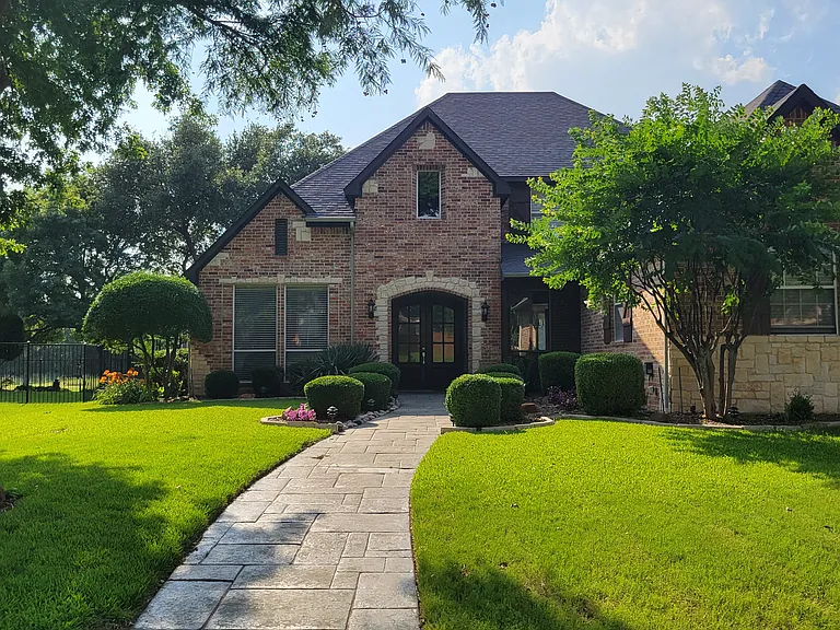 809 Glen Rose Dr — Photo 28