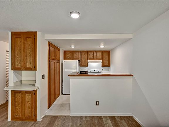 4th image of 538 Seaver Dr