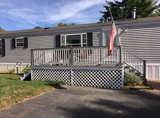 16 1st Ave, Merrimac, MA 01860