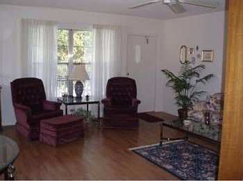 1st image of 27 Pine Arbor Ln