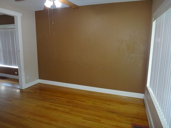 2nd image of 1245 S 56th Ct
